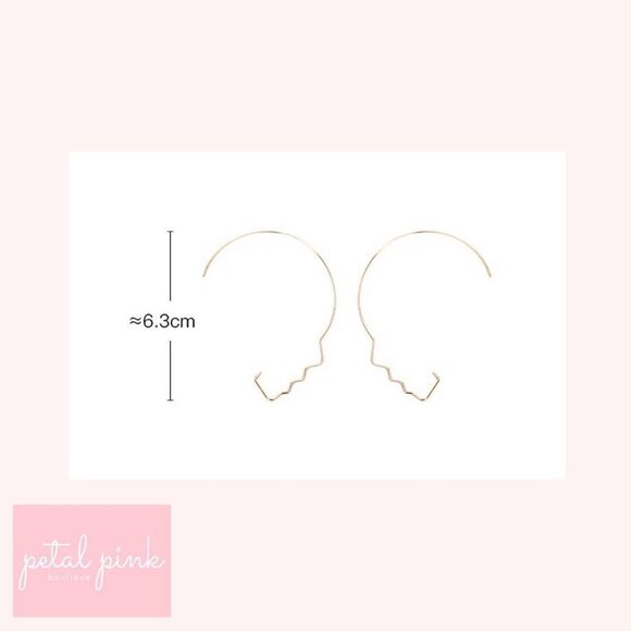 Goldtone Abstract Face Silhouette Hoops Trendy Chic Boho - Picture 4 of 5